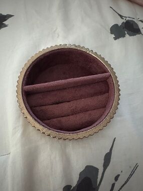 Plush Round Jewelry Tray in Dusty Mauve with Gold Rim